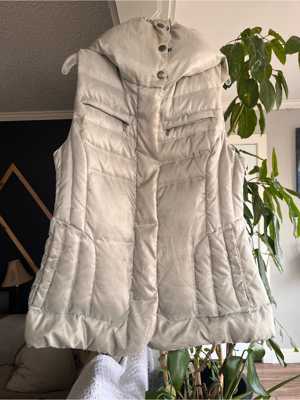 Cole Haan Light Beige Quilted Hooded Puffer Vest
